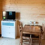Vakantiepark Pod Debami Wicie- Drewniane Nad Morzem *