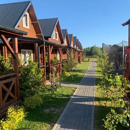 Pod Debami Wicie- Drewniane Nad Morzem Holiday park *
