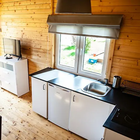 Pod Debami Wicie- Drewniane Nad Morzem ホリデーパーク