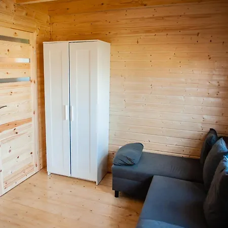 Pod Debami Wicie- Drewniane Nad Morzem *